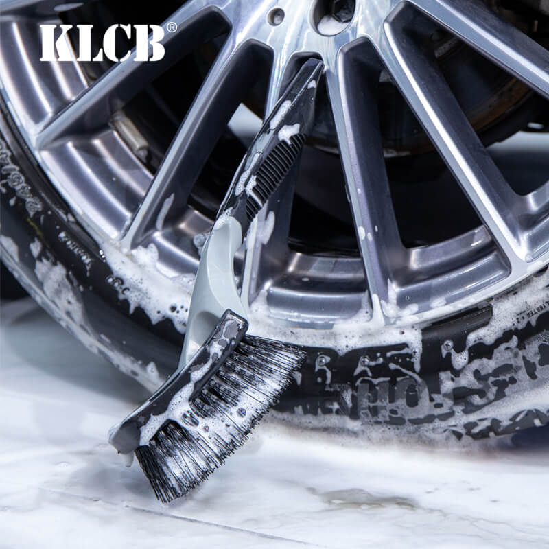 KLCB Tyre Brush (black)